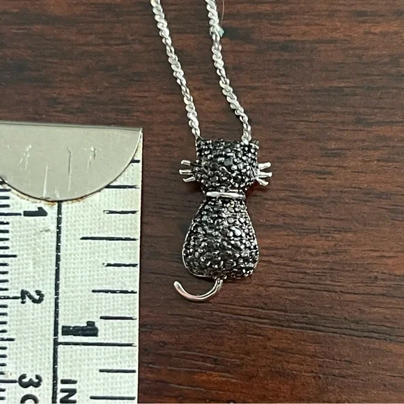 Black diamond solid sterling silver cat pendant & chain - Picture 3 of 8
